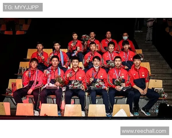 重庆羽毛球队荣登羽毛球节奏排行榜第七名展现出色竞技实力